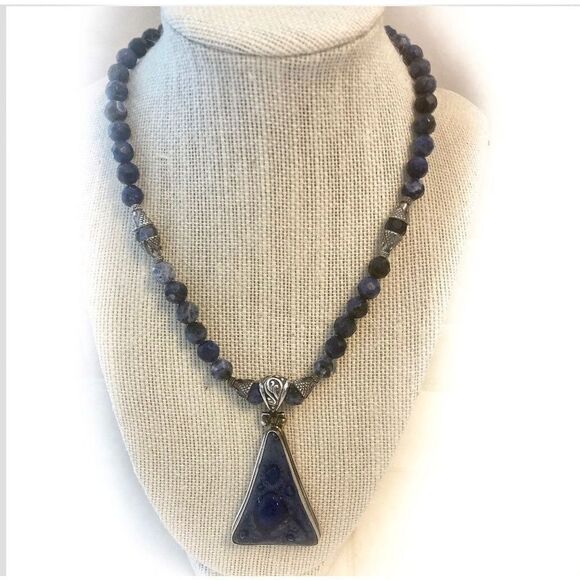 Blue Lapis And Silver Pendant Necklace - Picture 1 of 7